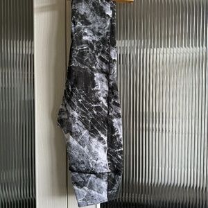 Nike cropped leggings